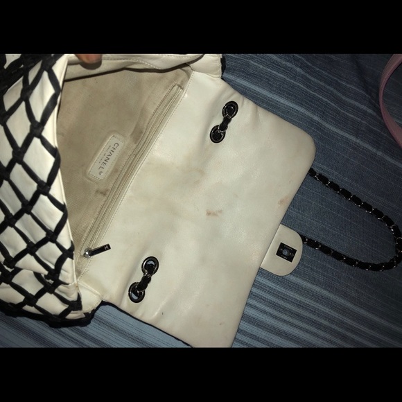 6600$ CHANEL BAG FOR ONLY 2200$ - Picture 5 of 5